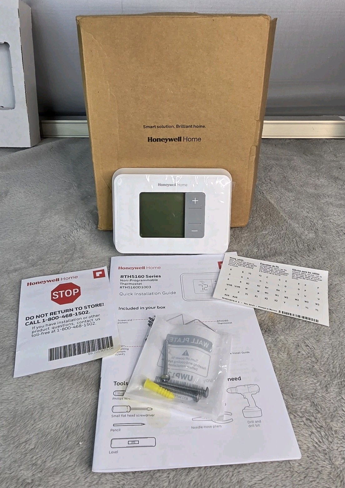 Honeywell Home RTH5160D1003 Non-Programmable Digital Thermostat Open Box