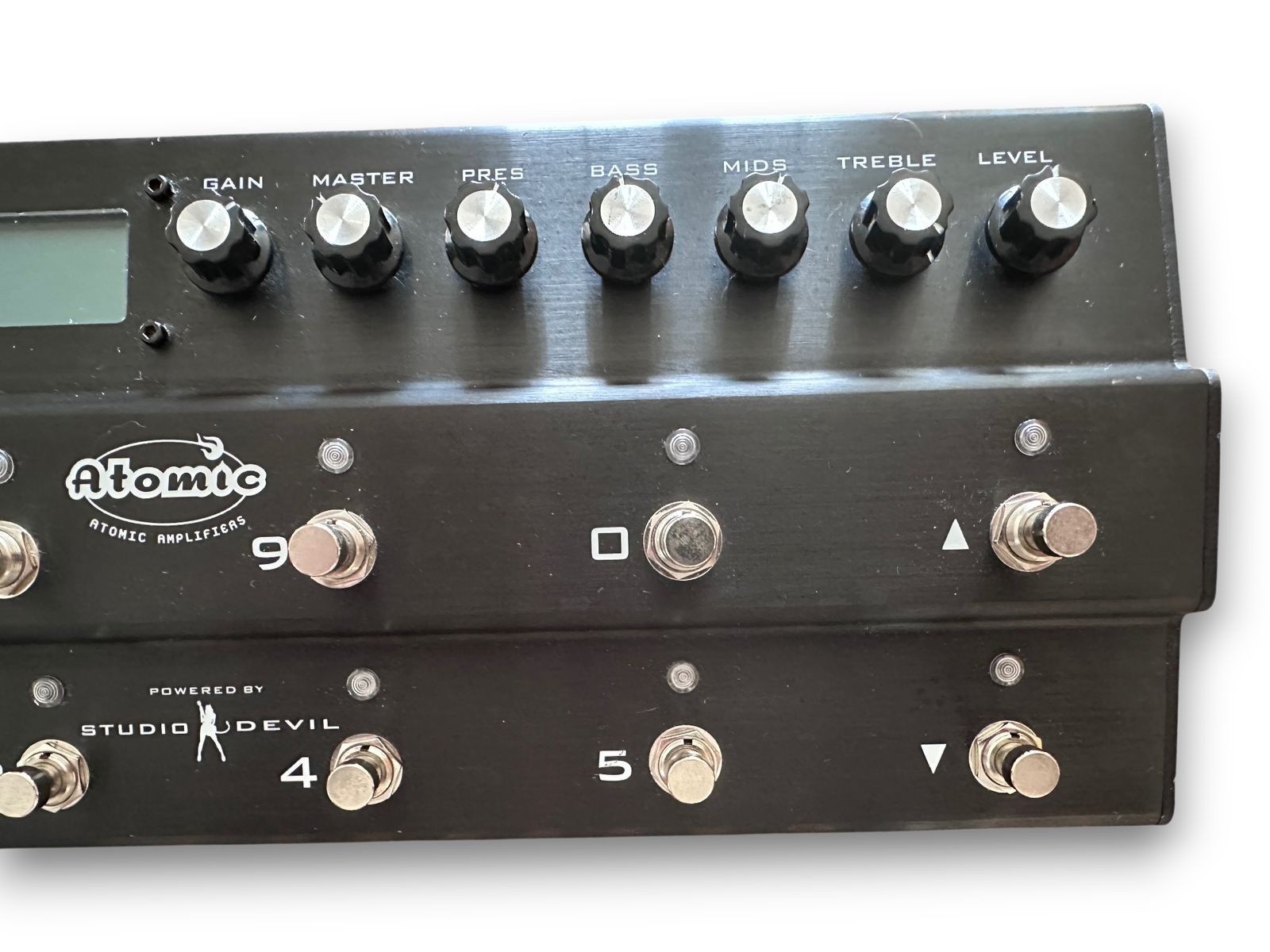 Atomic AmpliFIRE 12 Guitar Multi-Effects Amp Modeler Pedal