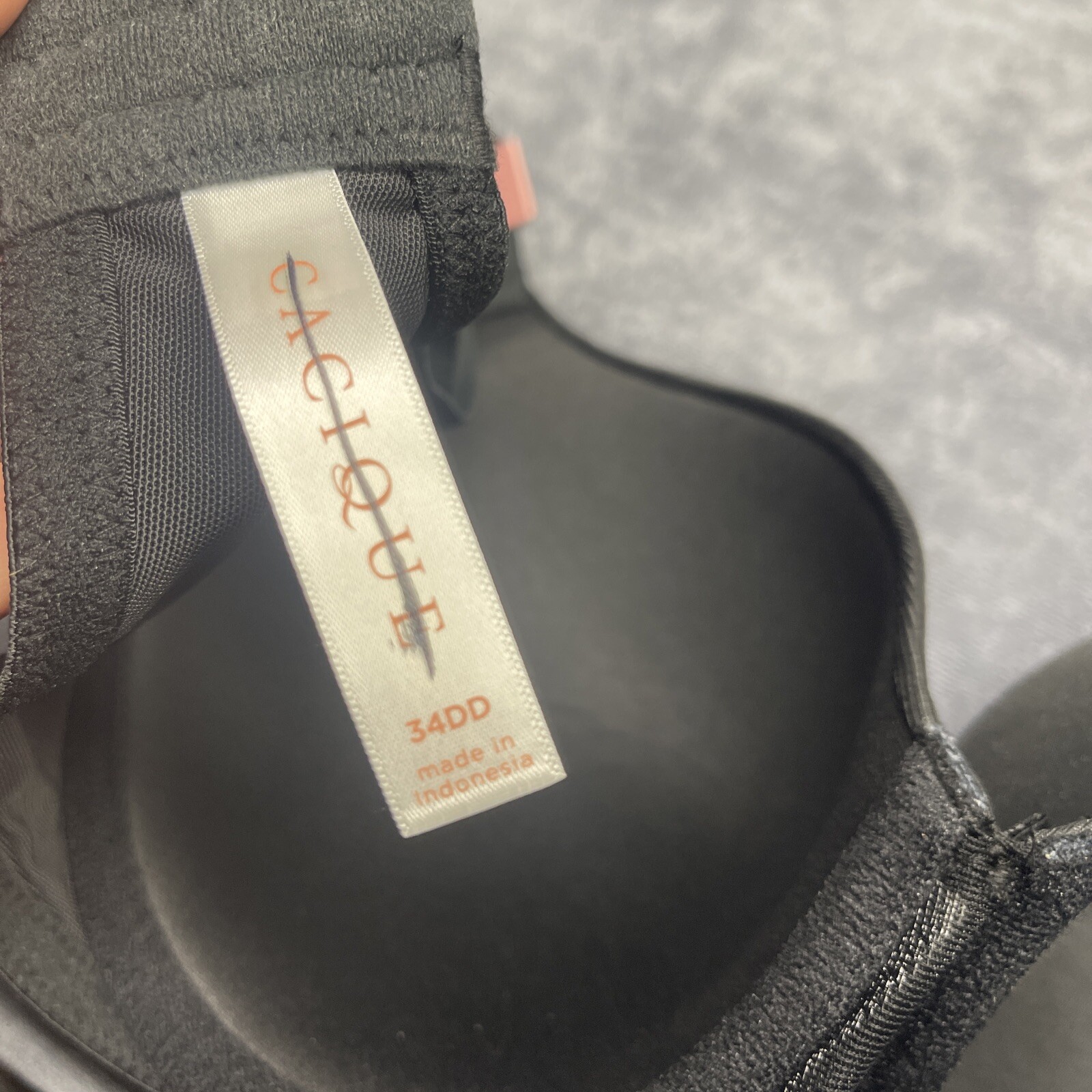 Cacique bra size 34 DD NEW!!