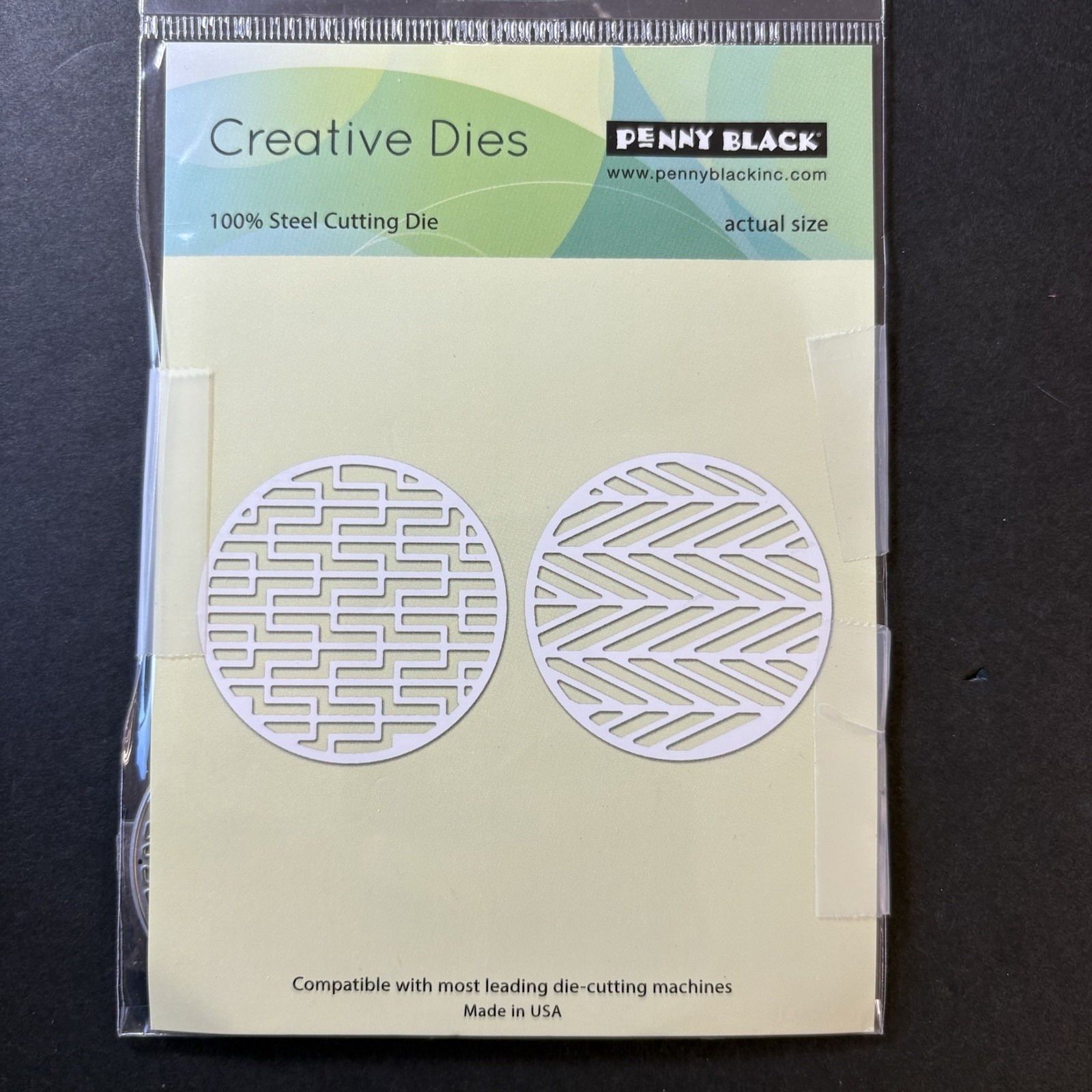 Penny Black Stencil Cut Circles New Metal Cutting Dies 51-349