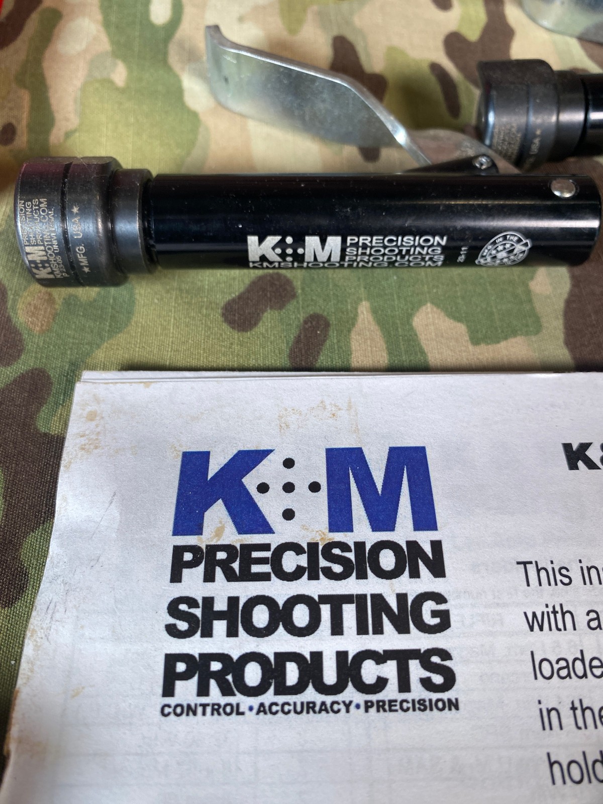 NEW Two K&M Primer Seaters with many accessories