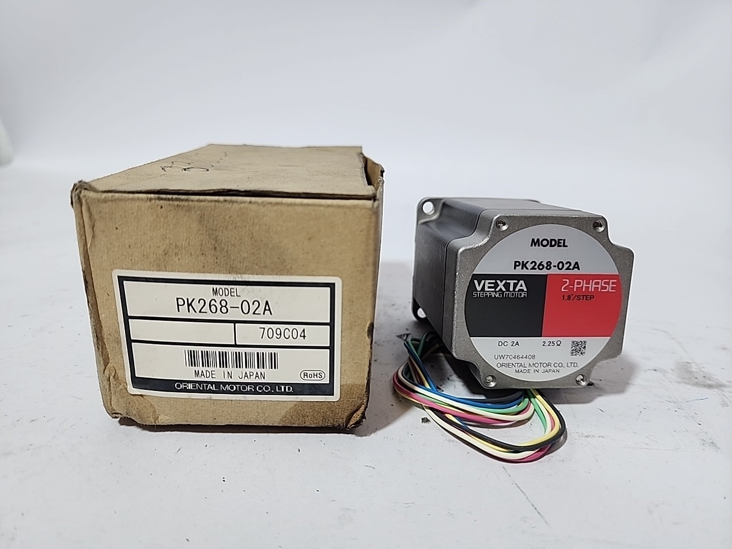 VEXTA ORIENTAL MOTOR PK268-02A  VEXTA 2-PHASE STEPPING MOTOR