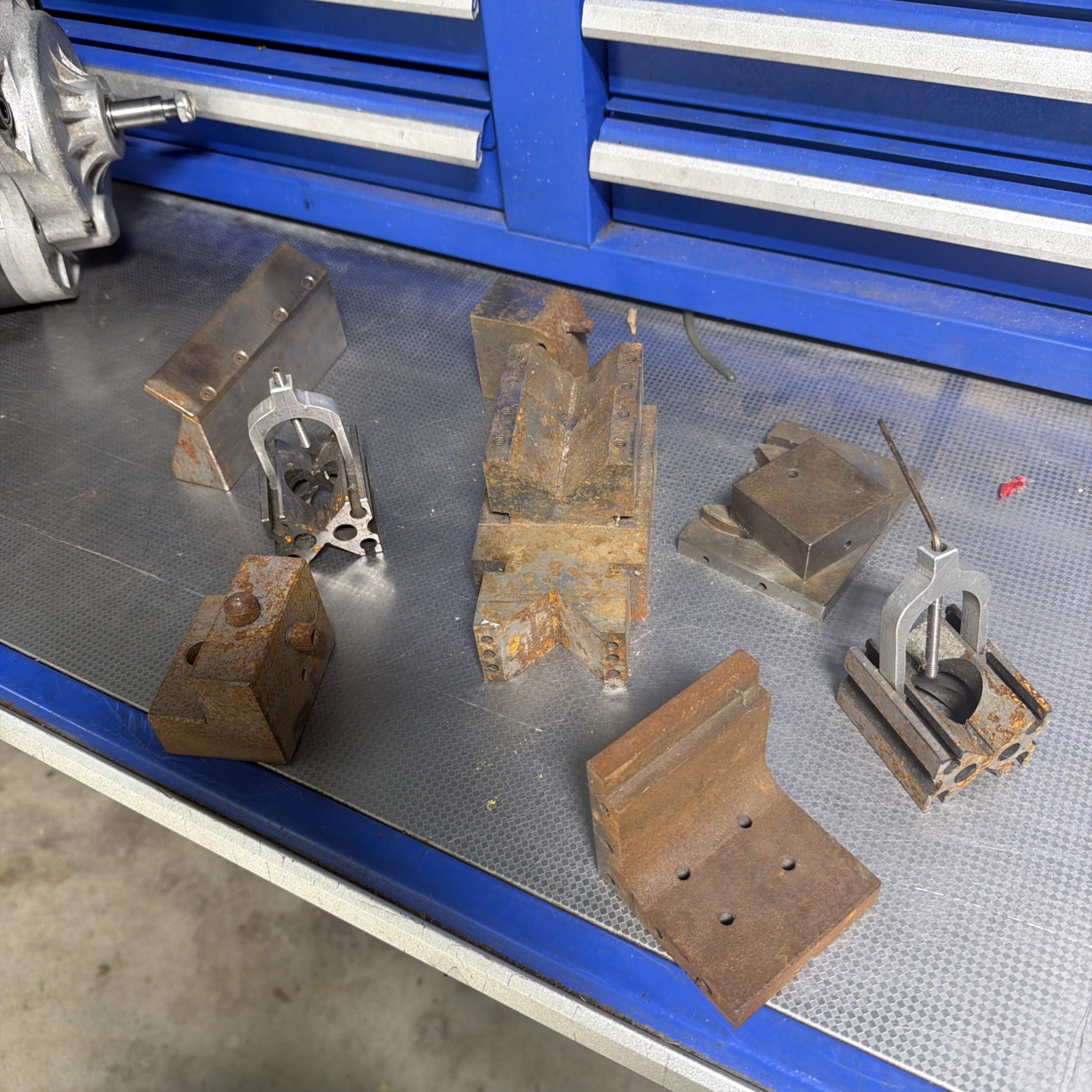 MACHINIST   TOOLS LATHE MILL Machinist  Sharpe V Block and Clamp please read