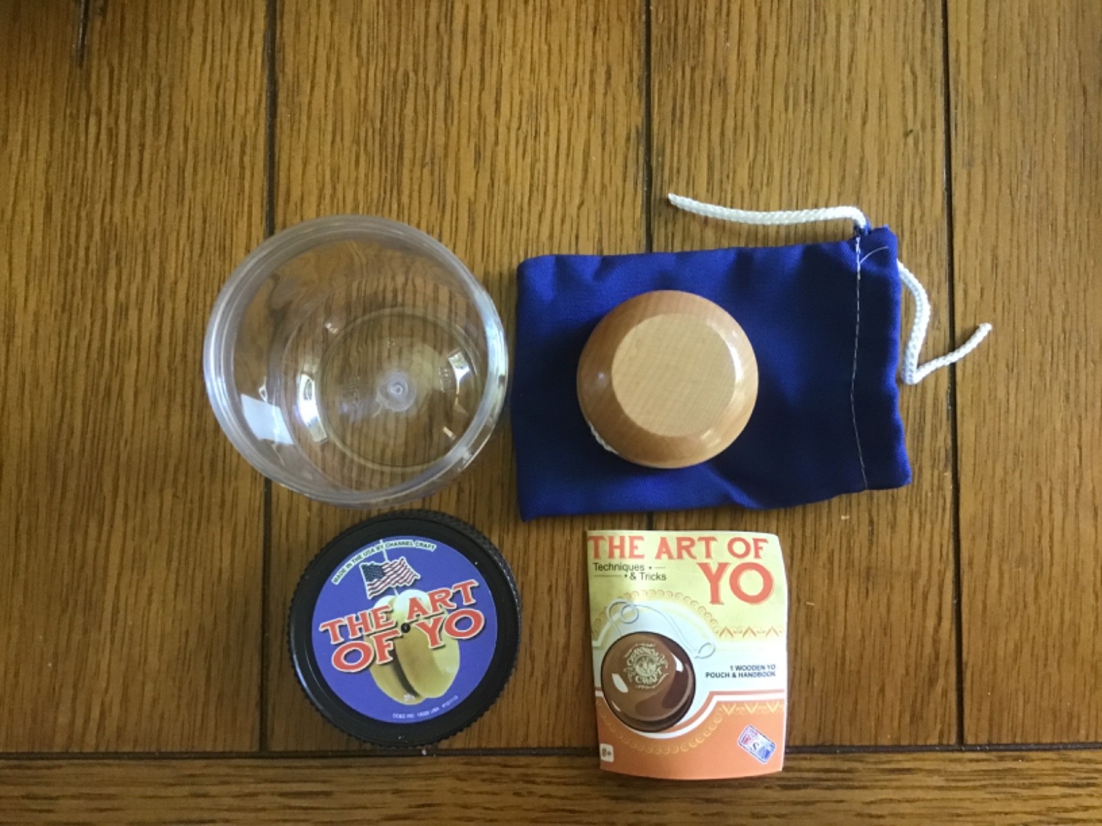 The ART OF YO: 1 Wooden Yo Yo, Pouch & Handbook NEW in Container