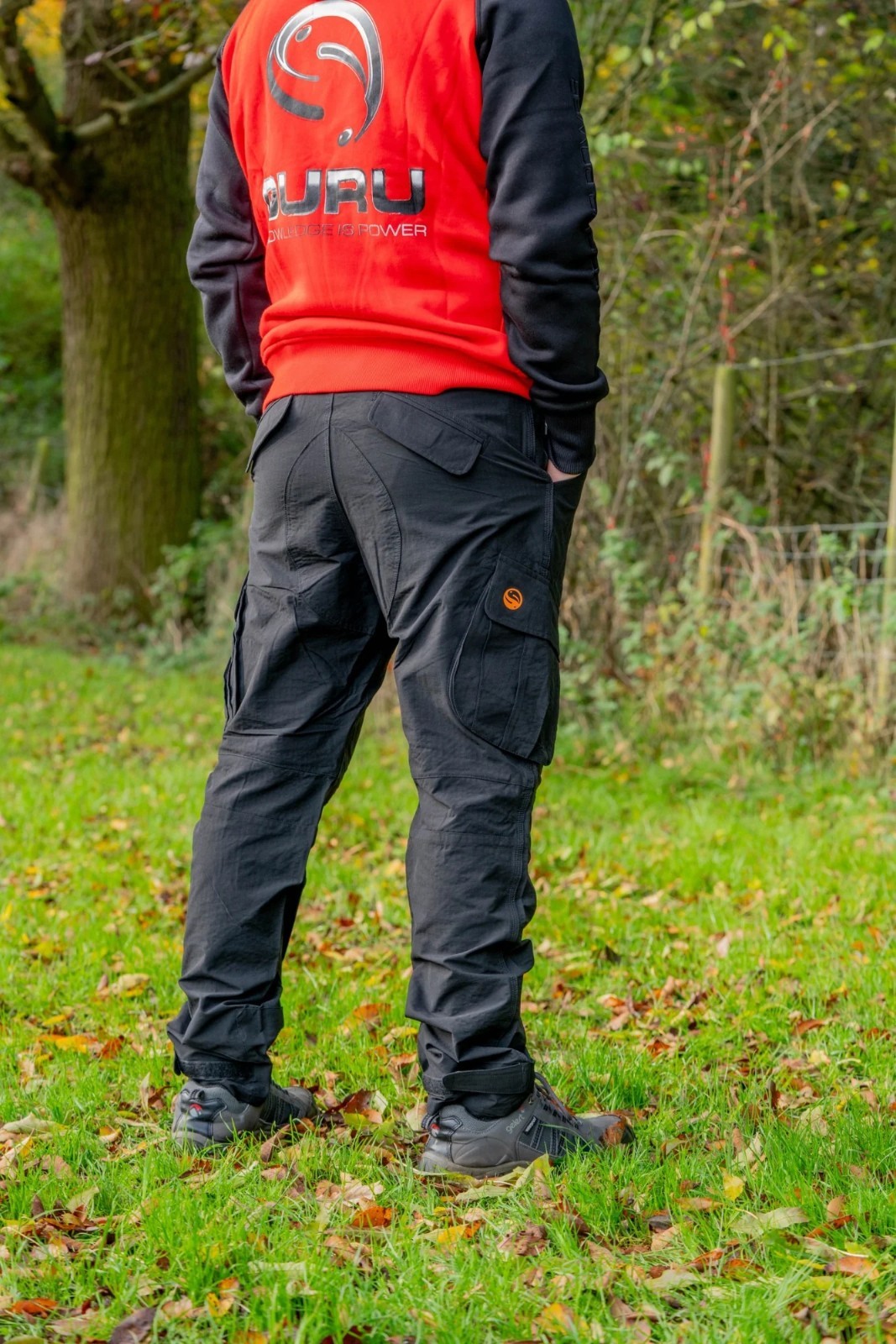 Tackle Guru Match Kombats Coarse Fishing Combat Trousers Size XXL 38R BRAND NEW