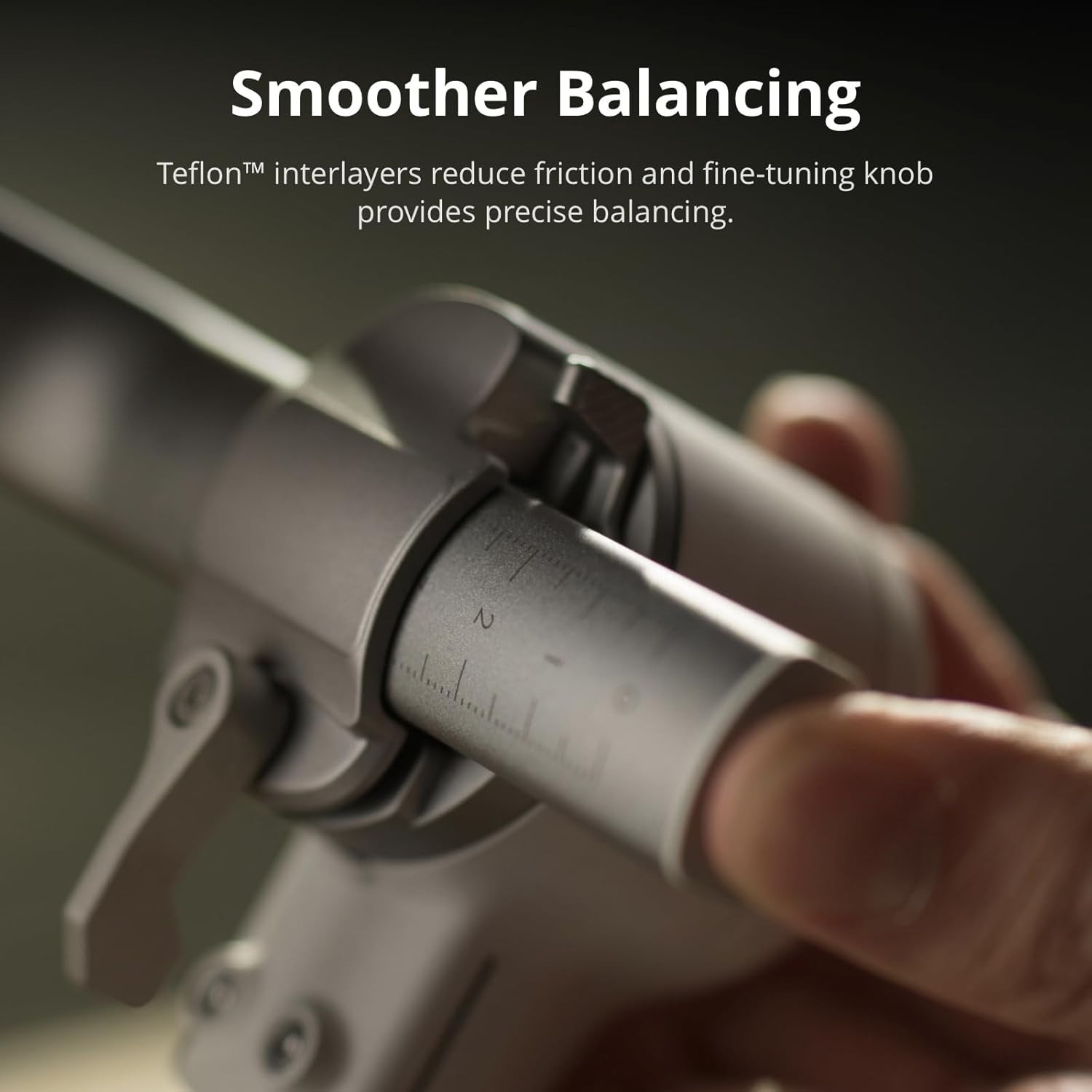 DJI RS 4 Mini Combo–Compact 3-Axis Gimbal Stabilizer,Vertical Shooting, Tracking