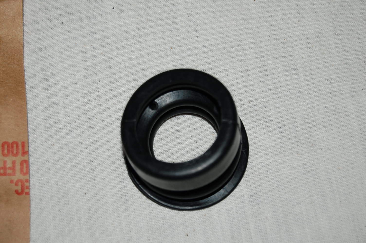 RUBBER EYE CUP REPLACEMENT PN7660576 NIGHTVISION SCOPE OPTICAL INSTRUMENT?? READ