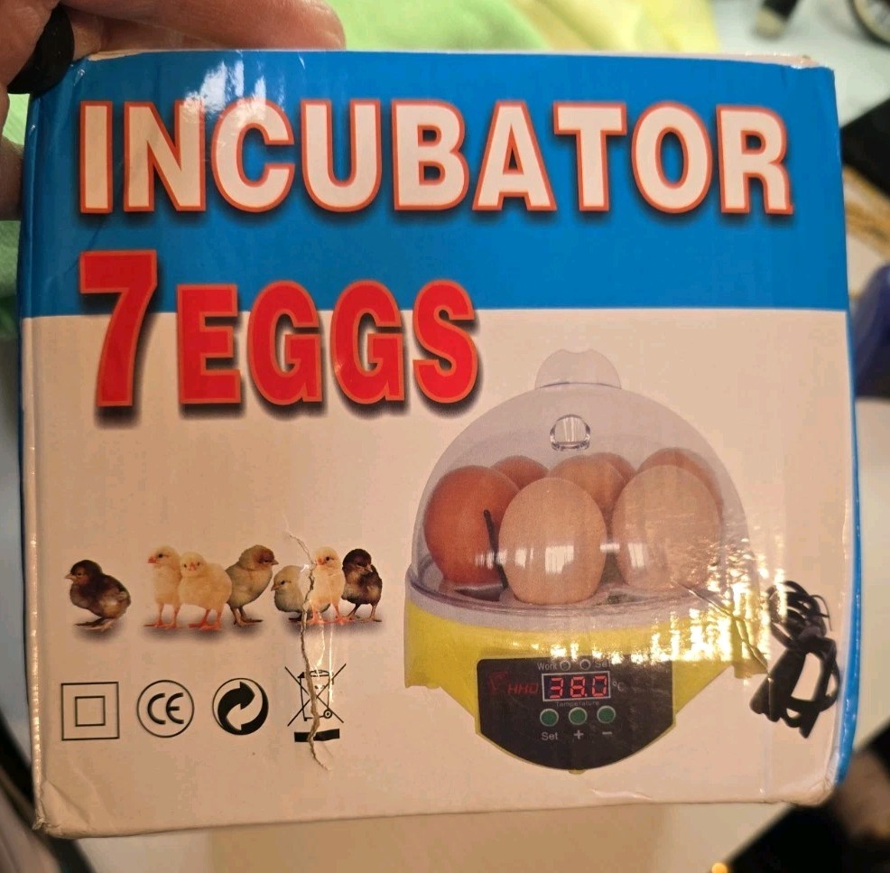 7 Eggs Automatic Digital Egg Incubator Chicken Bird Hatchers Temperature Control