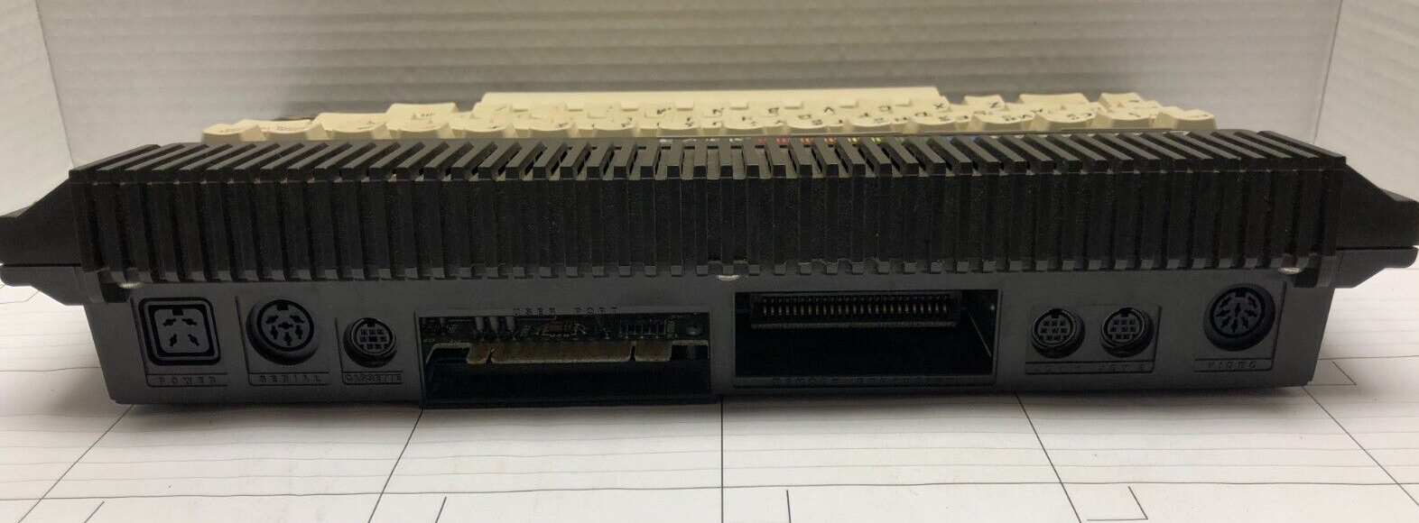 Vintage Commodore Plus/4 computer with Original box / INTEGRATED SOFTWARE MANUAL