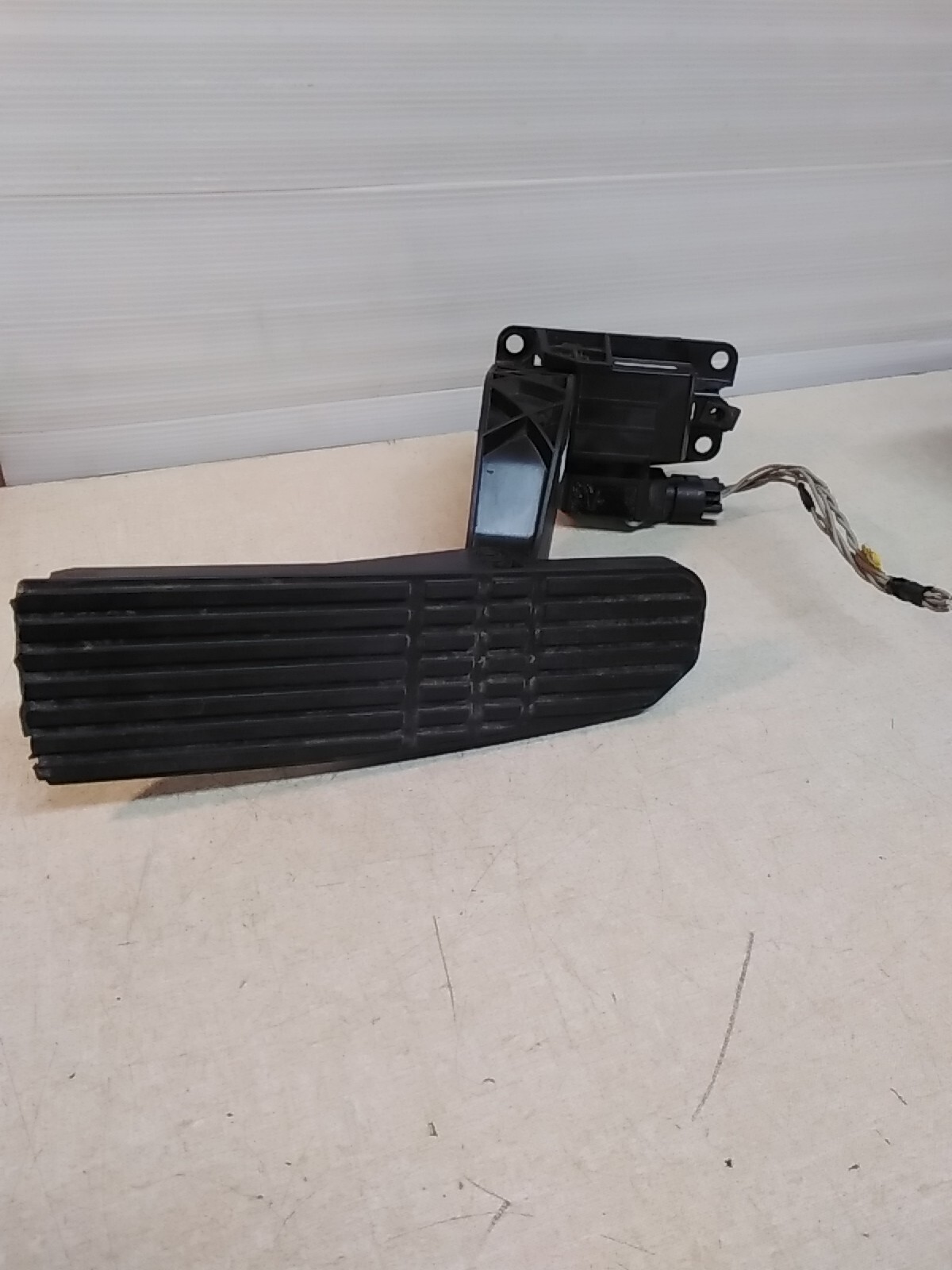 Freightliner M2 A01-34090-000 Throttle Pedal