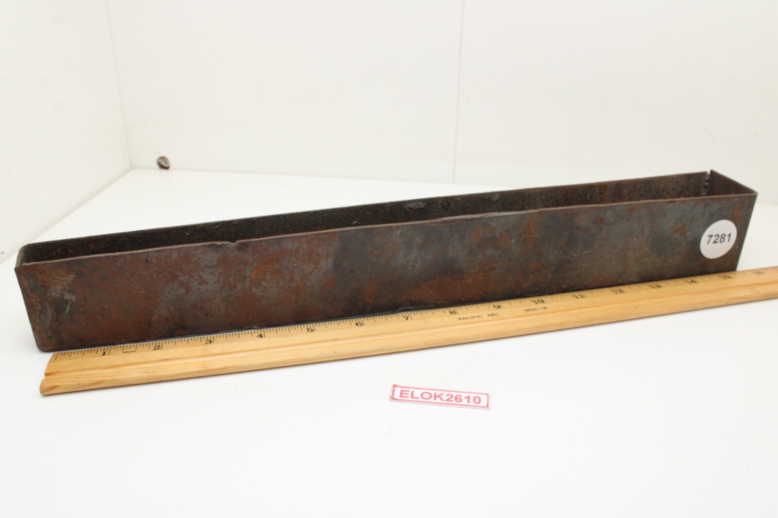 Unbranded 3/8" or 1/2" Deep Well Homemade Socket  Organizer Caddy Steel 16" Long