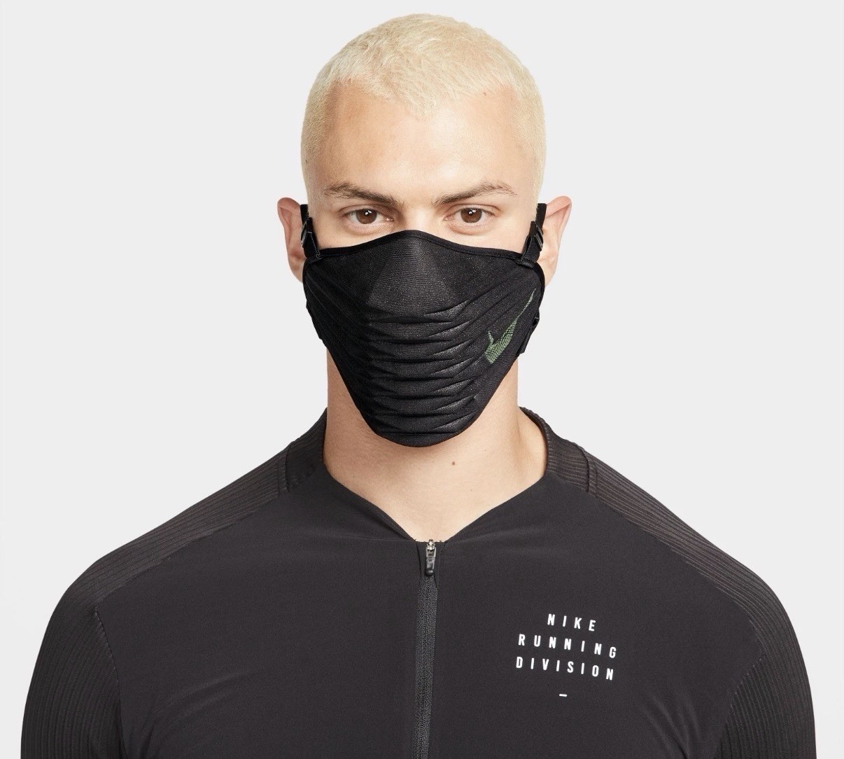 Nike Venturer Sports Performance Mask Training DO8356 010 Adult Unisex ALL SIZES