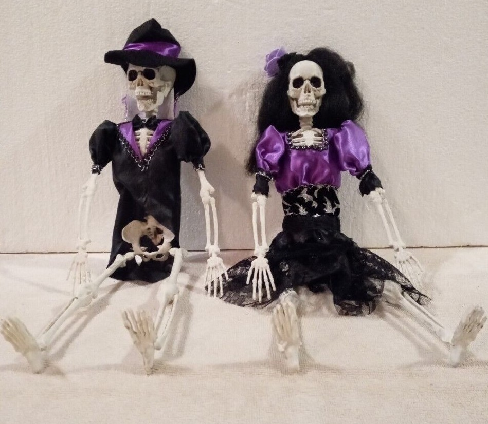 Ashland Mr. & Mrs. Halloween Skeletons jointed poseable or hanging 16" tall NWT