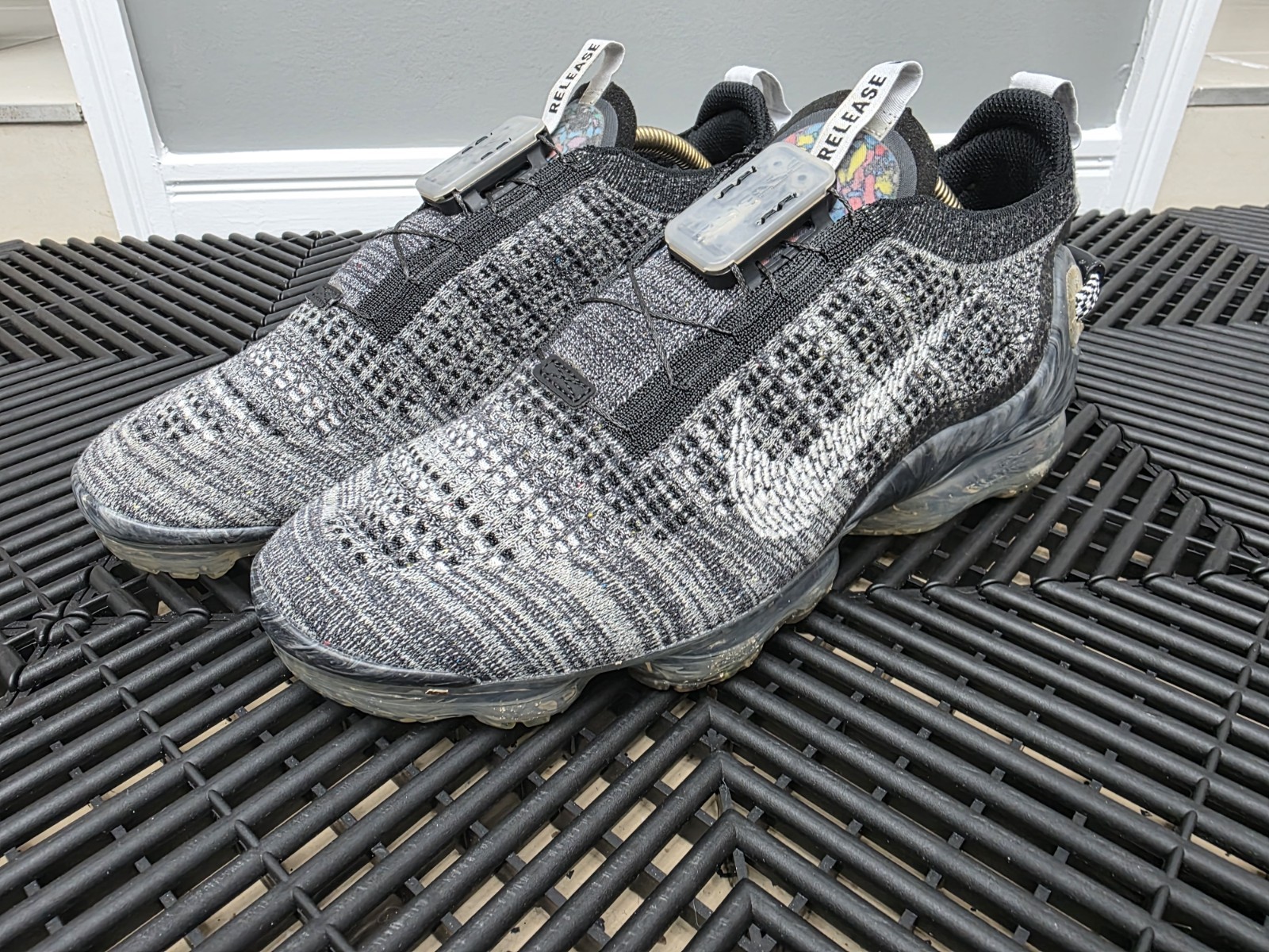 Nike Air VaporMax 2020 Flyknit Shoes Mens Gray Sneakers CT1823-001 US11 UK10
