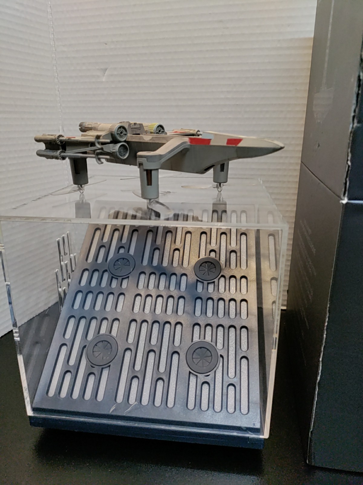 Propel Star Wars T-65 X-Wing Battle Drone 2016 SW-1977CX NO CONTROLER/NO BATTERY