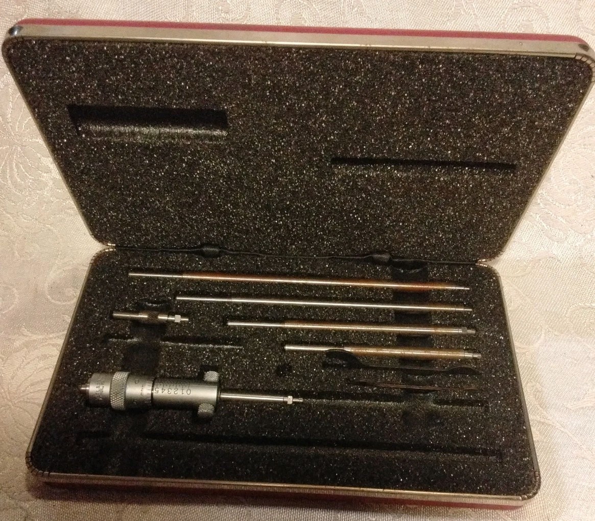Starrett Inside Micrometer Set No. 124 Machinist Tooling Case & Rods