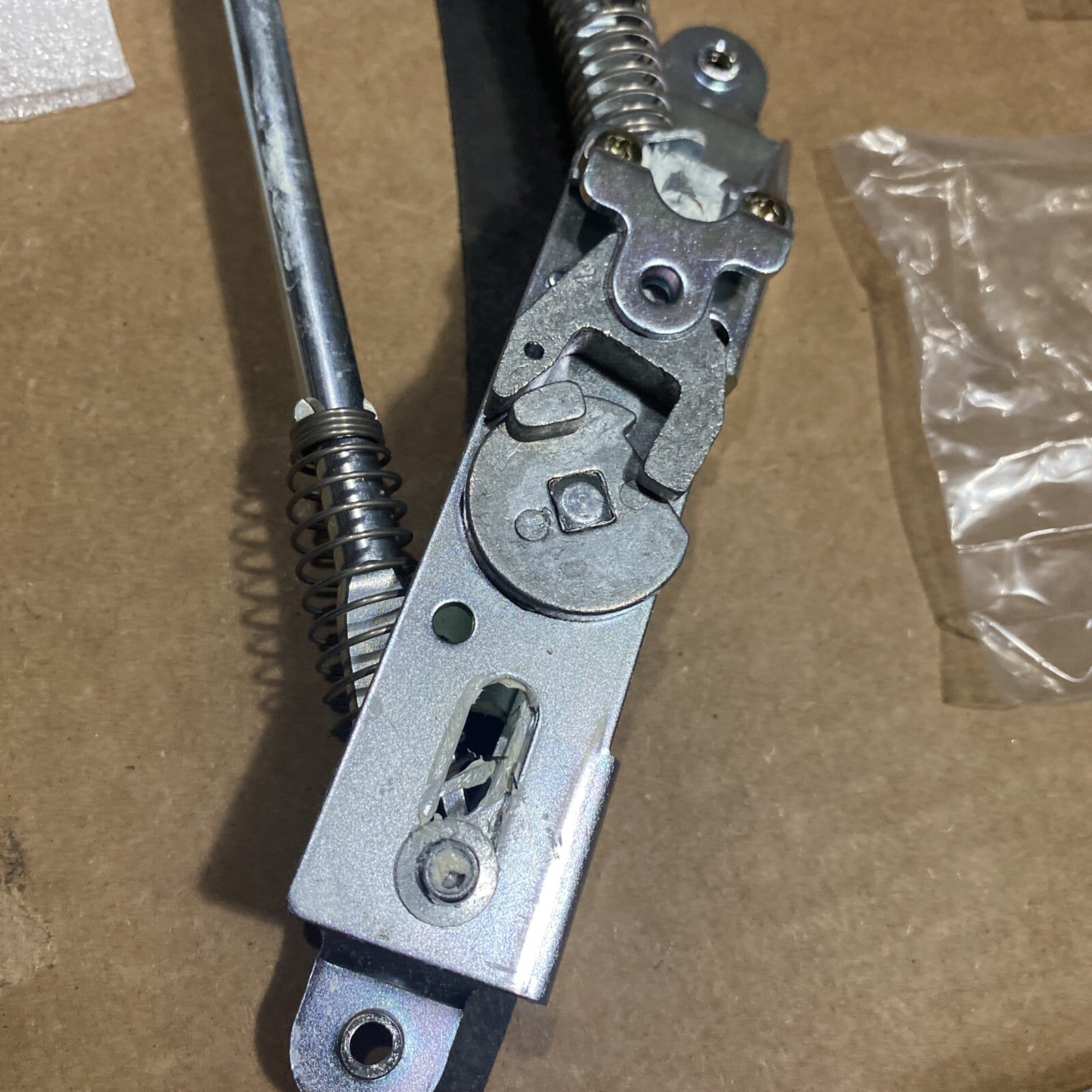 Brand New-Open Box-LSDA Crossbar Exit Device Model 1052DU