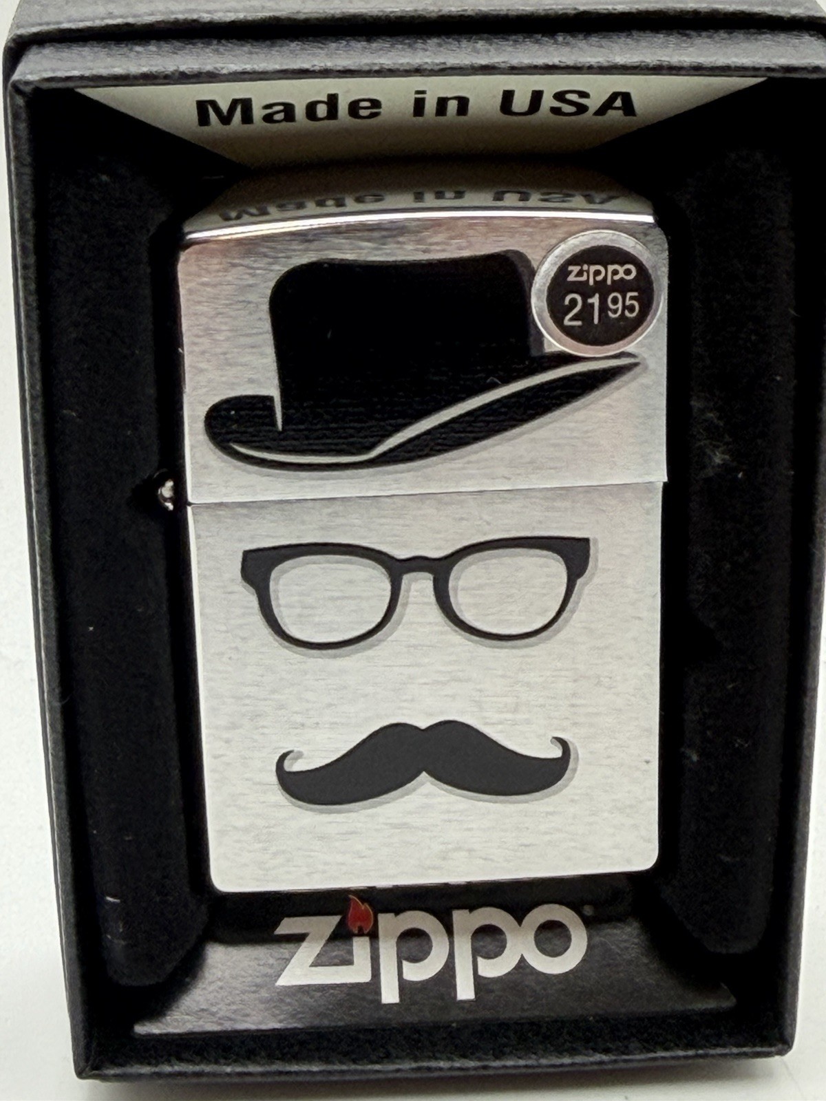 Vintage 2013 Top Hat Glasses & Mustache Chrome Zippo Lighter New Moustache B32