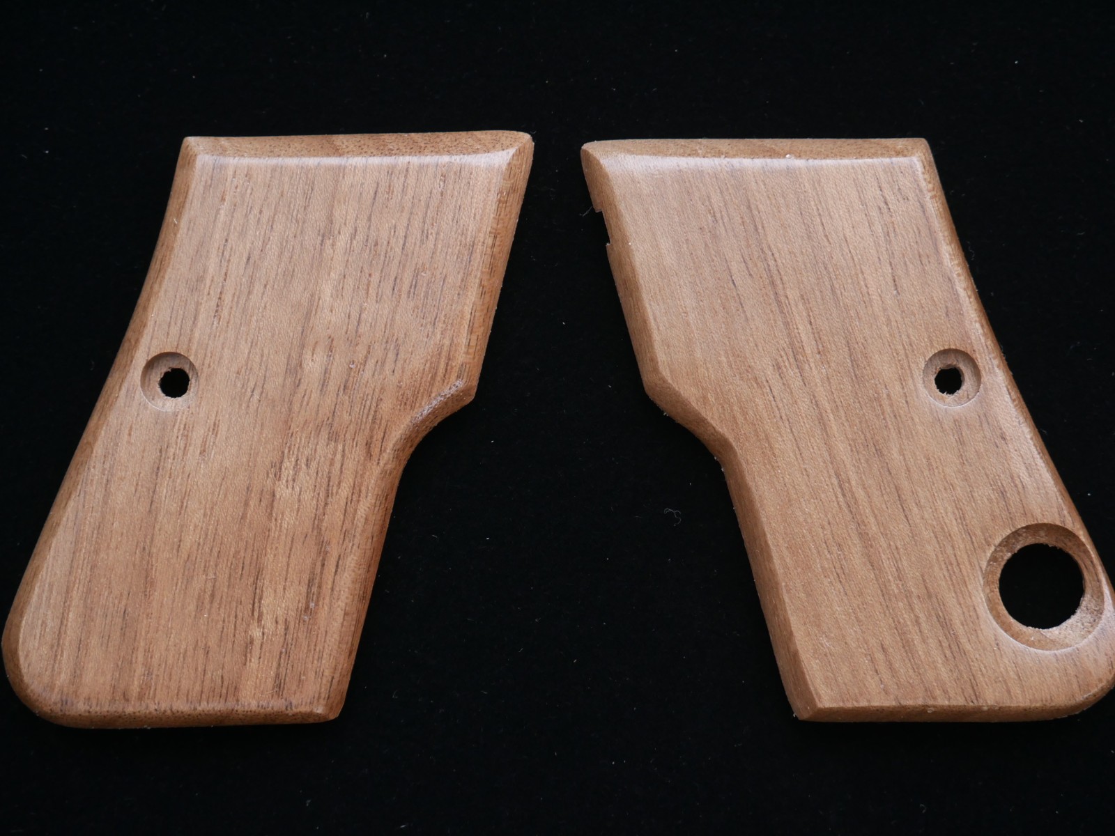 CUSTOM HAND MADE WALNUT *FLAT* BERETTA 950 950B 950BS JETFIRE