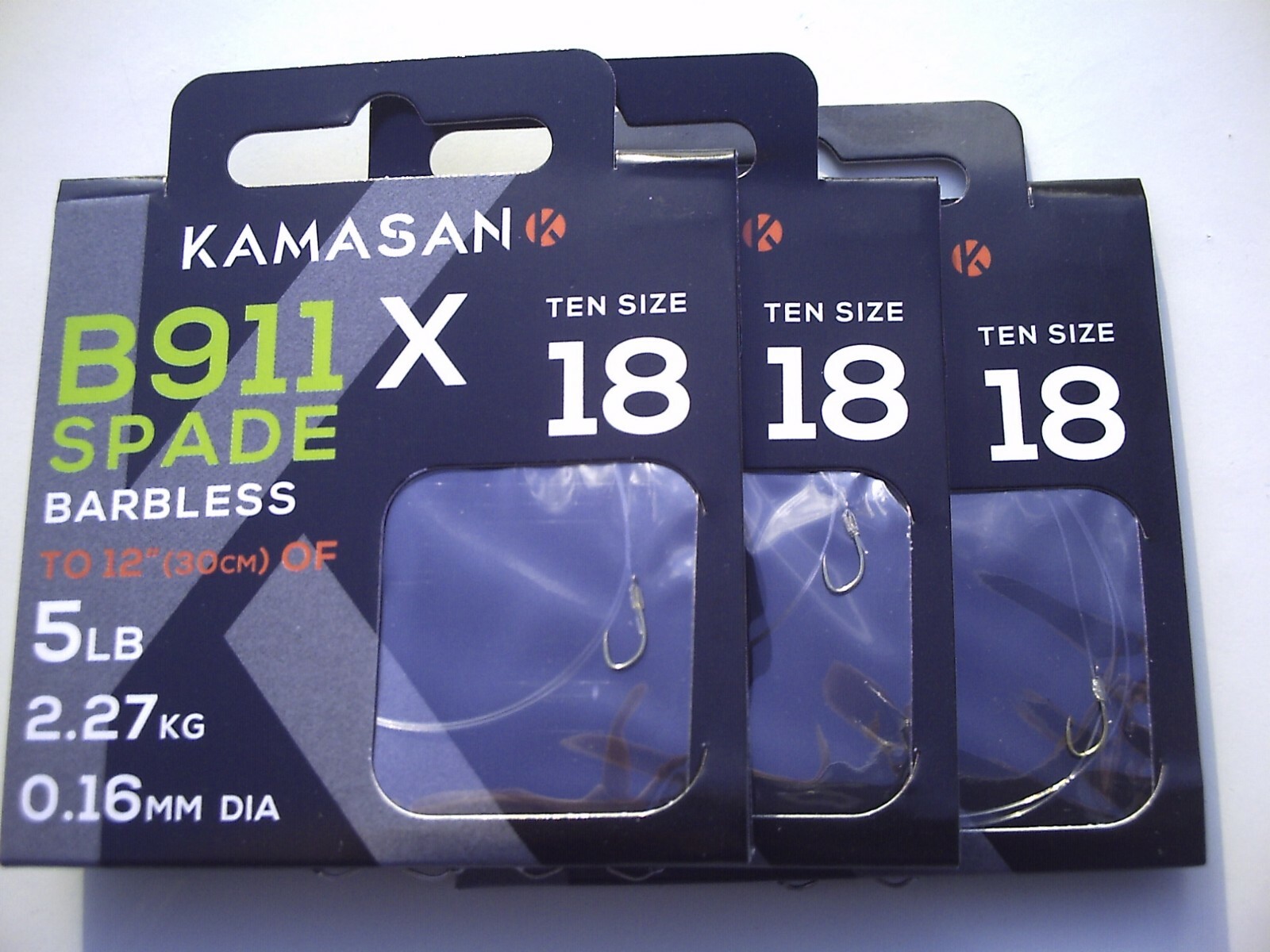 30 x B911 XStrong Barbless Spade End Hooks to Nylon Size 18. Carp, Perch & Chub