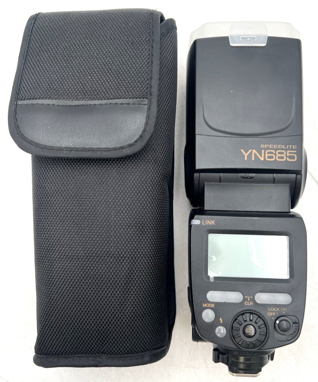 YONGNUO SPEEDLITE YN685 TTL FLASH WITH BAG AND PLASTIC STAND