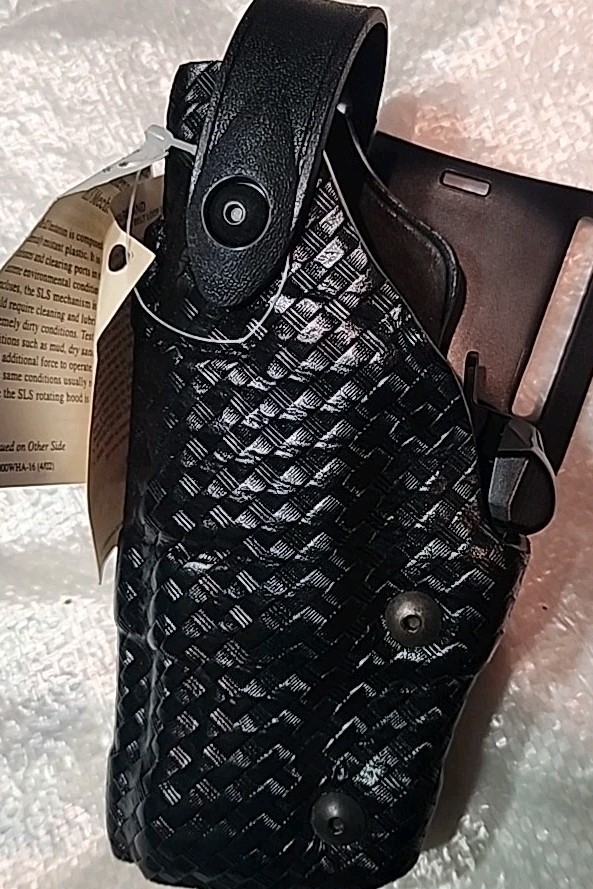 Safariland 6070-83 Glock 17 / 22 Raptor Mid Ride Level III Basktweave Holster LH
