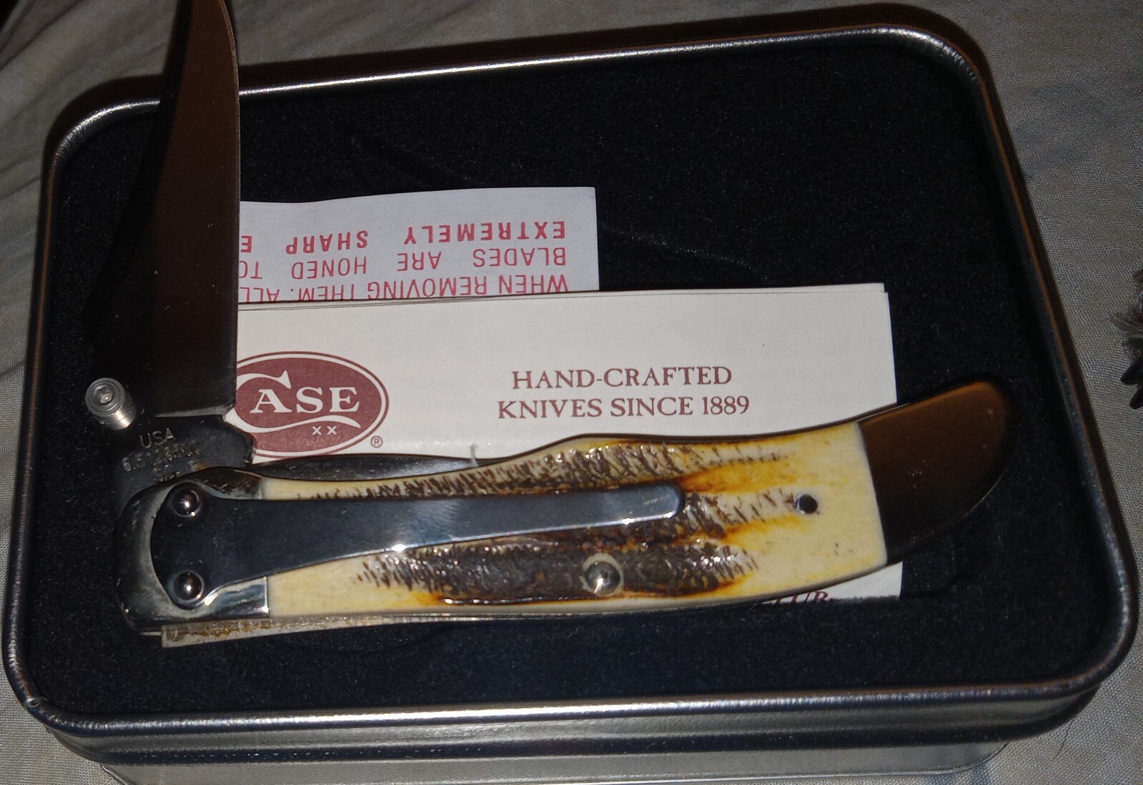 CASE XX 2004 mid folding hunter Knife