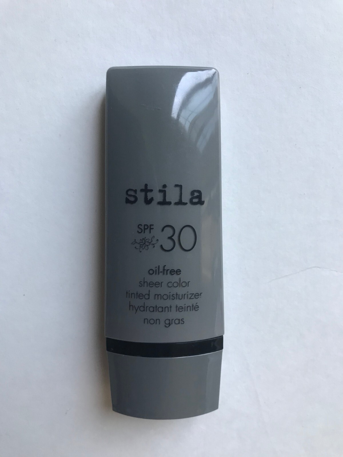 Stila Tinted Moisturizer SPF 30 Foundation TONE  1.7 Oz 50ml Oil Free NWOB 🎀