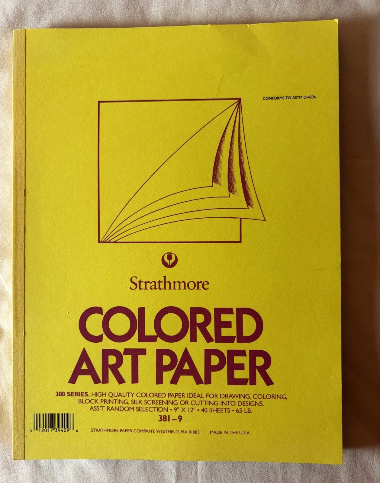 Strathmore Colored Art Paper 28 Sheets 65lb Textured 381-9 USA 9x12 Multicolor