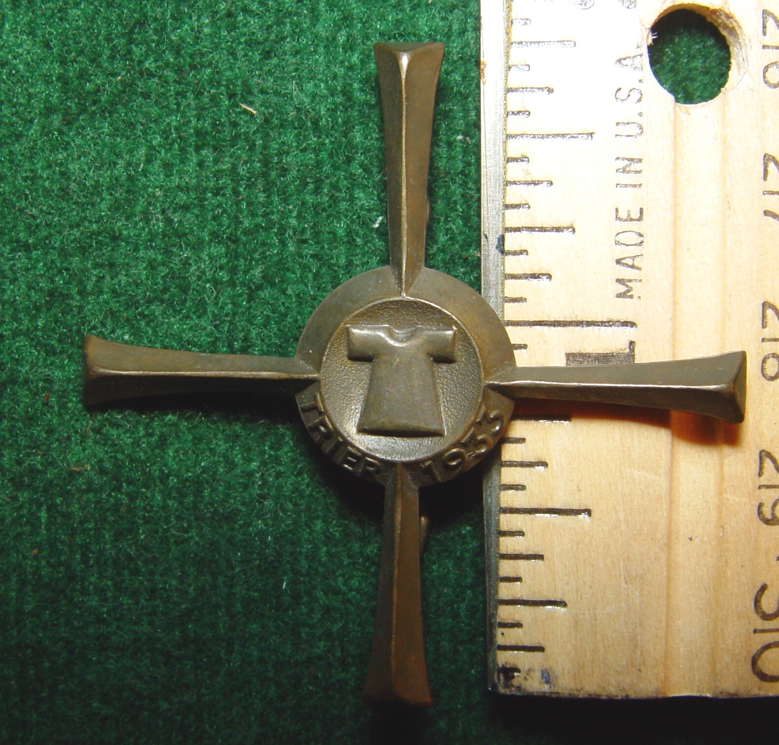 WWII German Iron Shirt 1933 Pilgrimage Cross Trier Pin