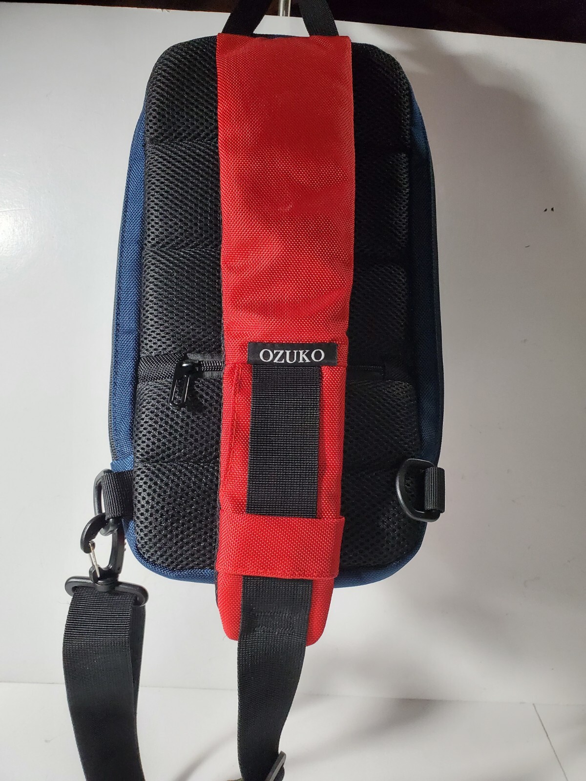 Ozuko Sling Bag Backpack Mens Red Blue Black Strap Pockets Zip USB Anti-theft