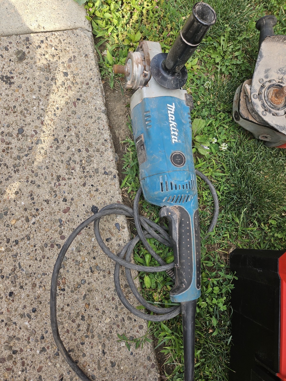 Makita Corded Electric Angle Grinder w/ Side Handle, Blue/Black