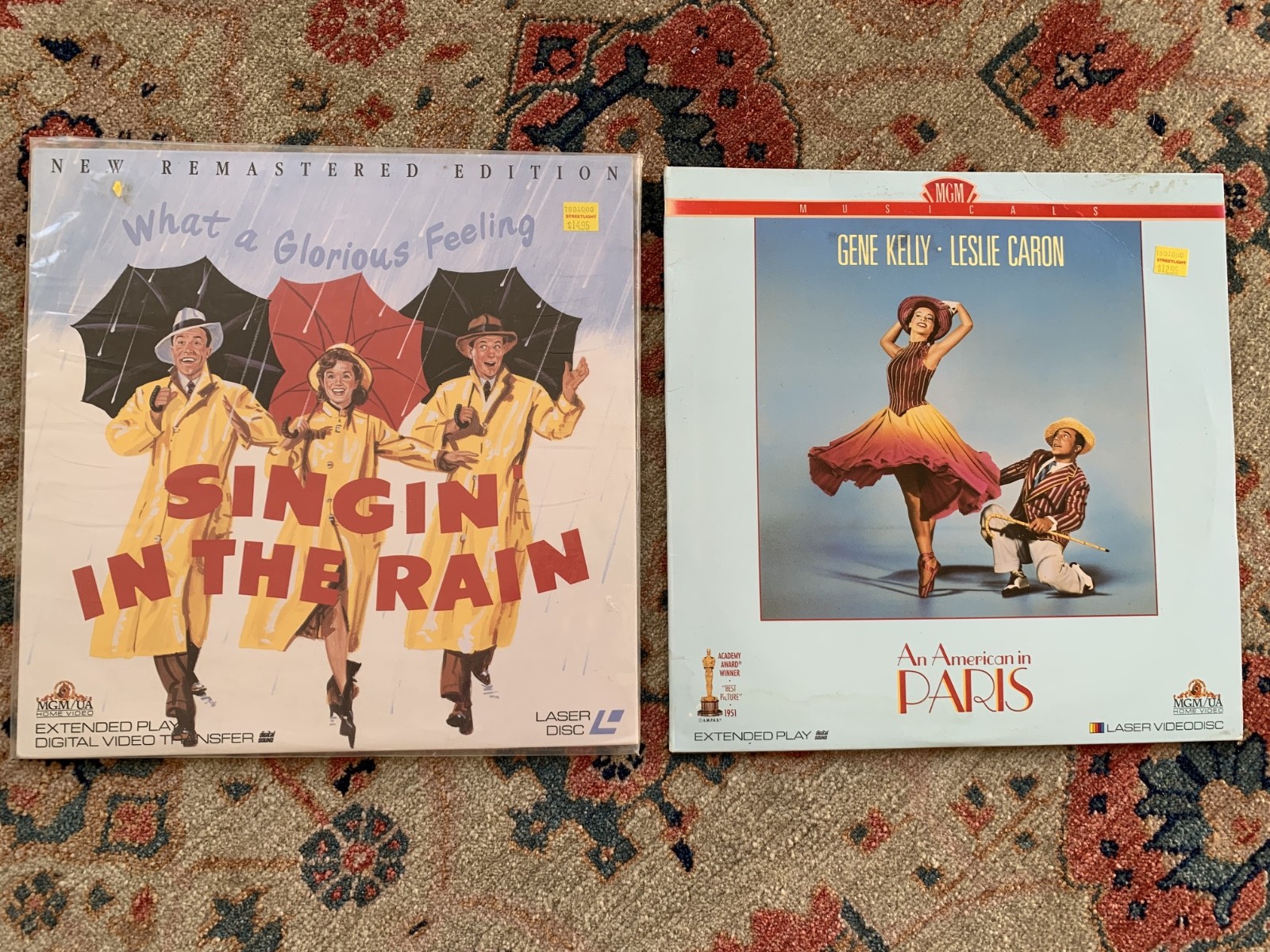 Singing In The Rain/An American in Paris LASERDISC ~ Remastered ~ GENE KELLY