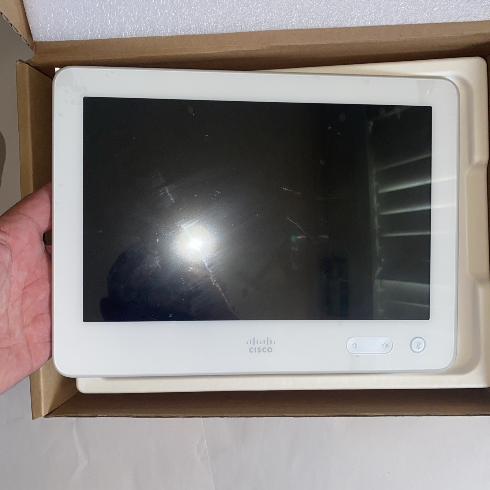 Crisco Telepresence Touch 10 Device