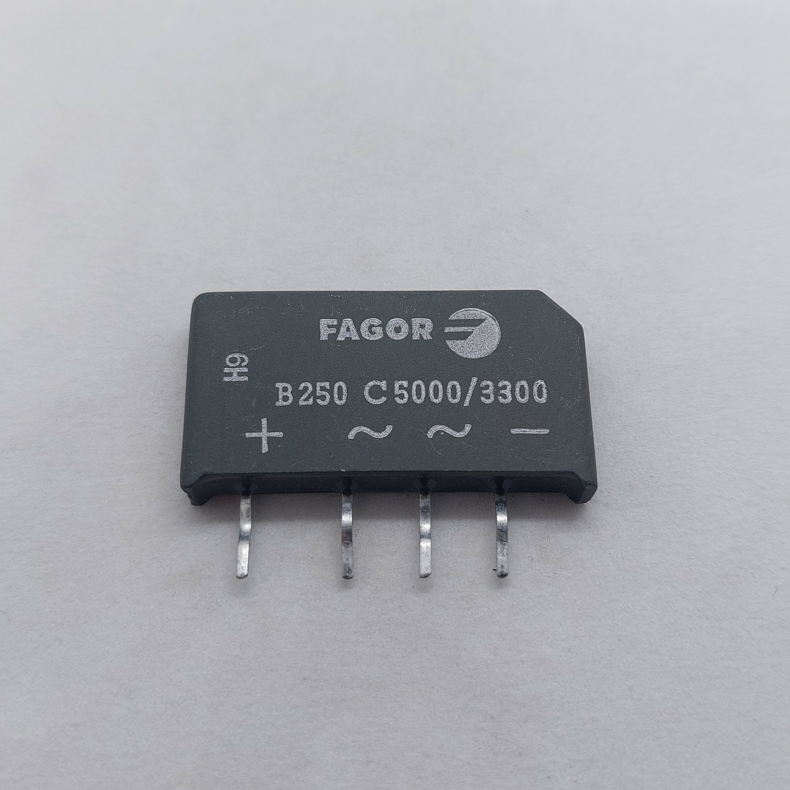 B250C5000/3300 BRIDGE RECTIFIER X 1PC
