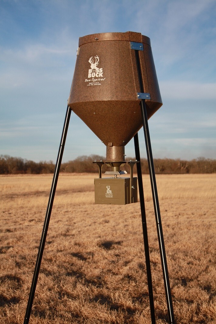 Boss Buck Auto 200# Feeder 12V