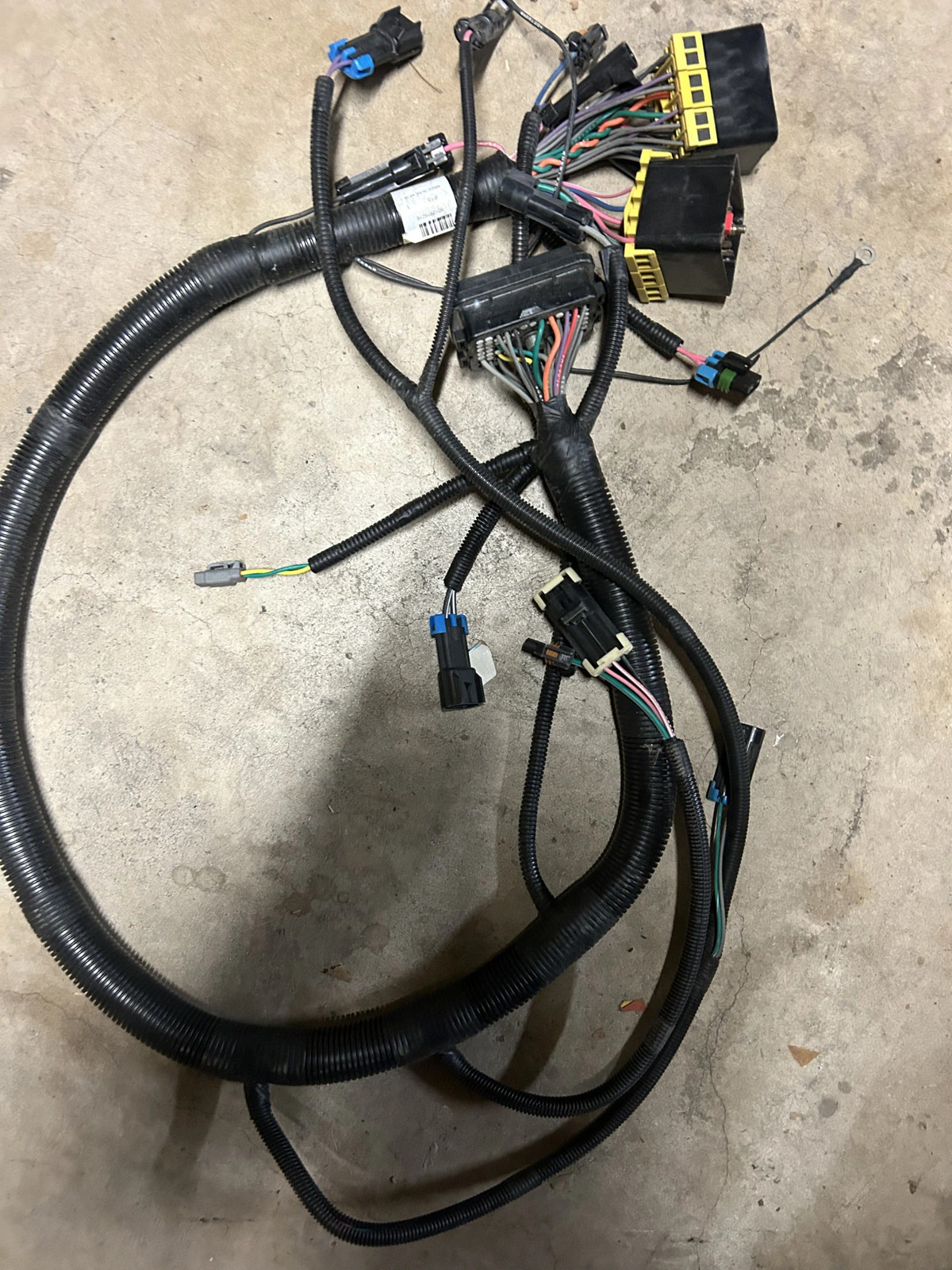 OEM Wiring Harness A06-45833-000 Rev E Made in Mexico Relay Plugs Engine Loom