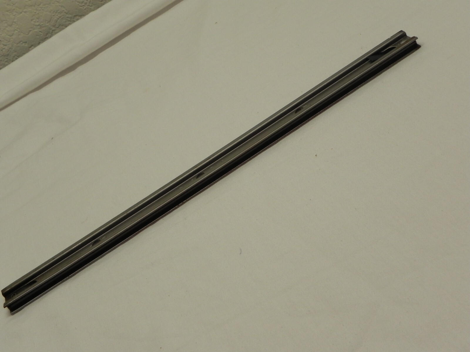 Snap-on KRA59 Flip Top Chest Small Drawer Friction Drawer Slide 8-257 13'' Long