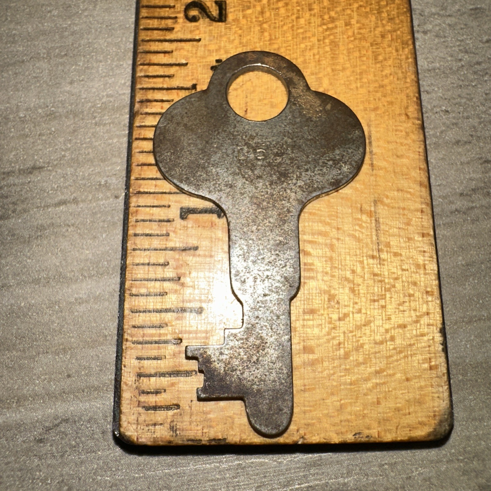 Corbin Flat Key Unique Shape Skeleton Key #L53 Antique