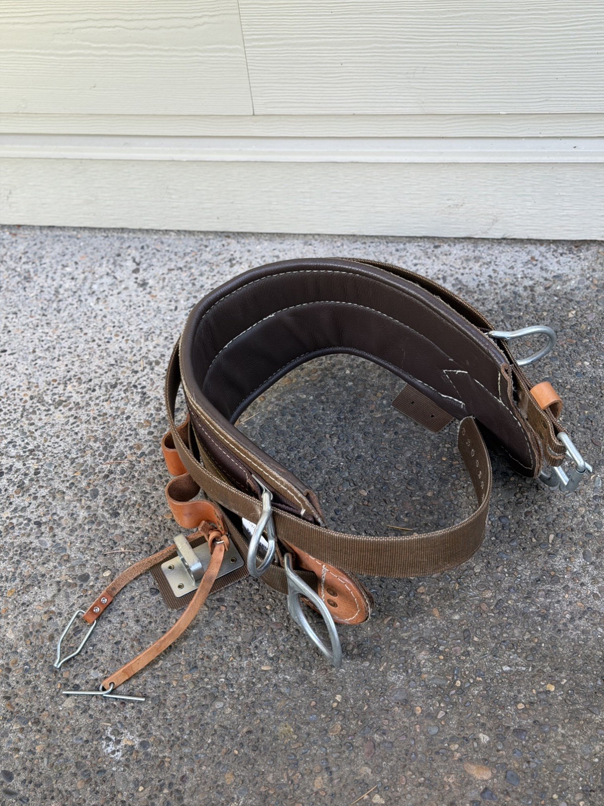 Buckingham Lineman Climbing/work Belt (Size 28)