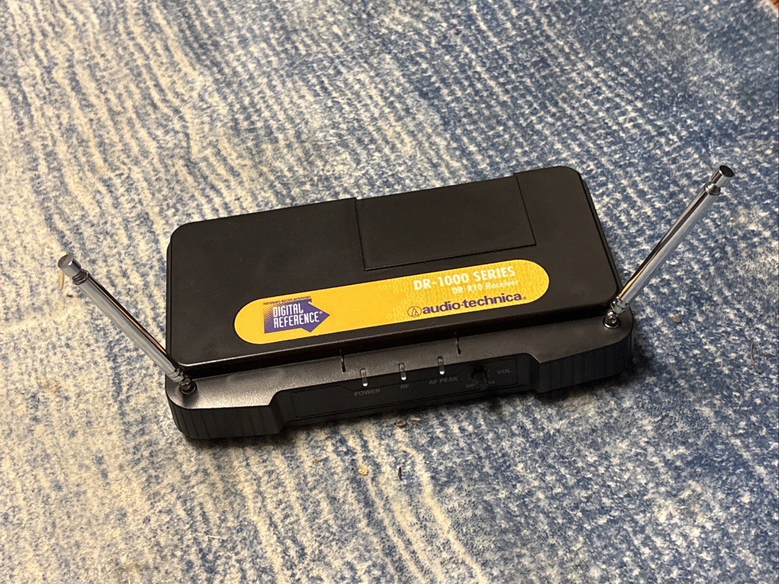 Audio-Technica Wireless Microphone Handheld System Vhf DR-1600