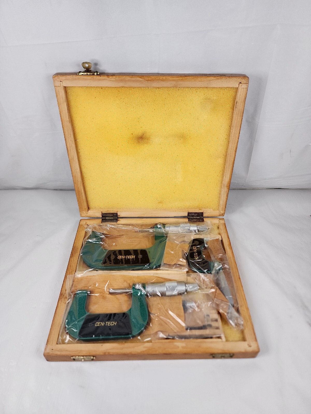CEN-TECH micrometer 3piece set centech micrometer set of 3 #P5043