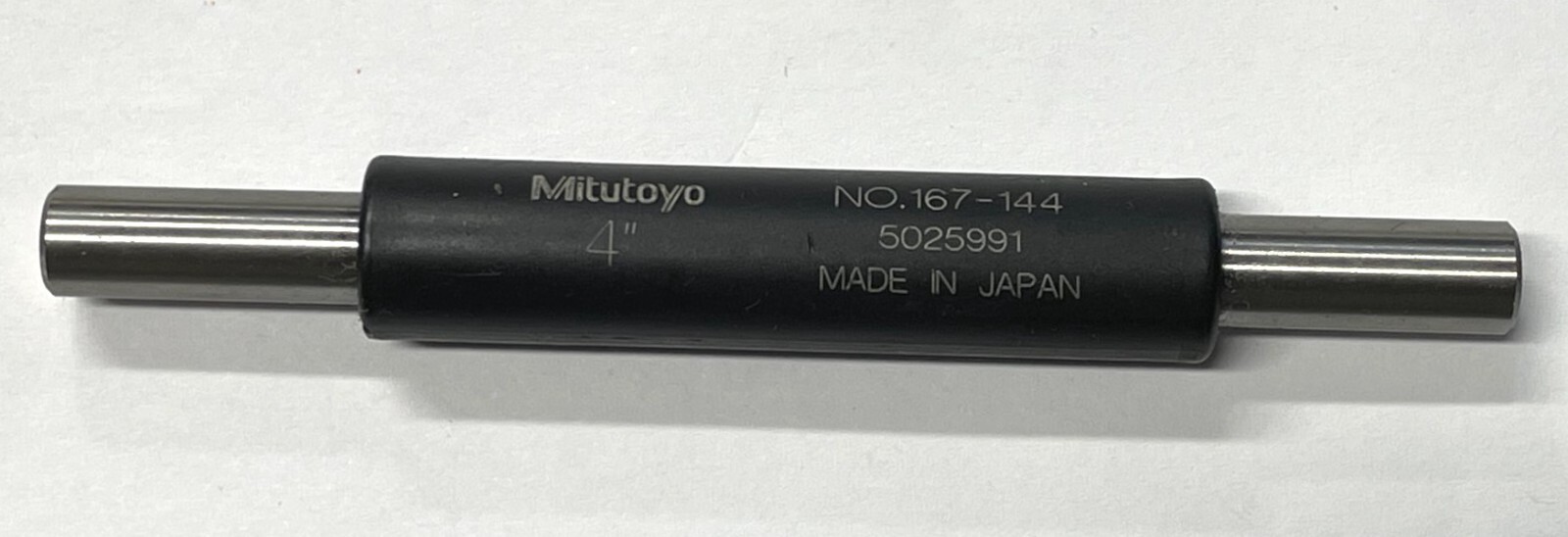 Mitutoyo 167-144 Micrometer Standard Bar, 4" Length *USED*
