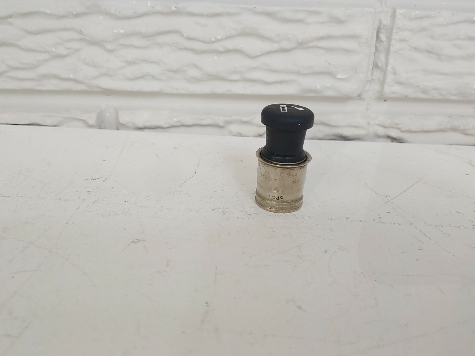 2010-2012 Ford Taurus SE Lighter OEM Cigarette