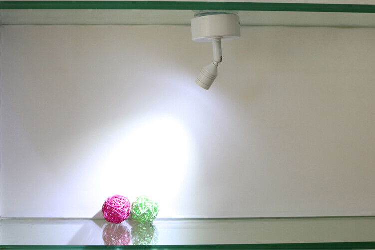 3W LED Light Cabinet Rechargeable Battery-Powered On/Off Button Spotlight Wine