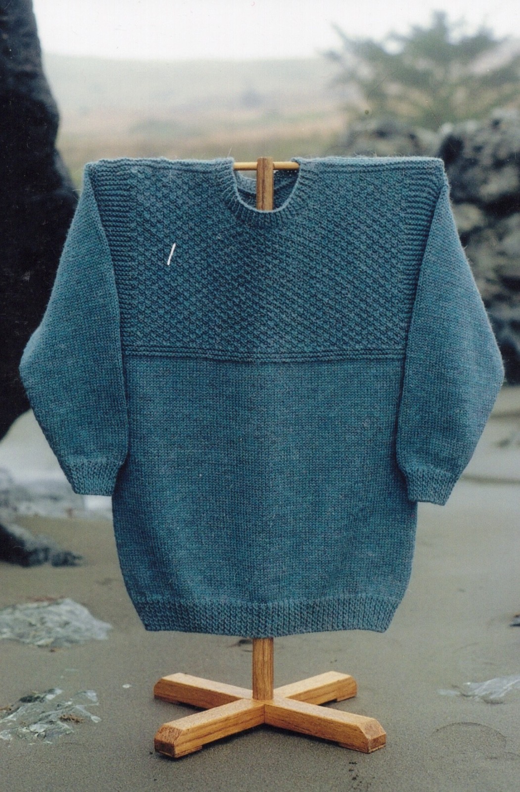 Oat Couture KNITTING PATTERN GU406 Port Orford Pullover - To knit in 5 sizes