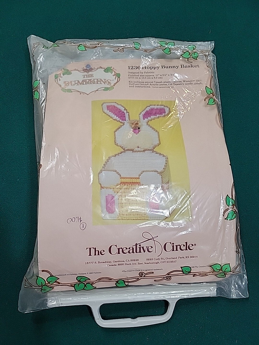 The Bumpkins  1236 Hoppy Bunny Basket Plastic Canvas  The Creative Circle