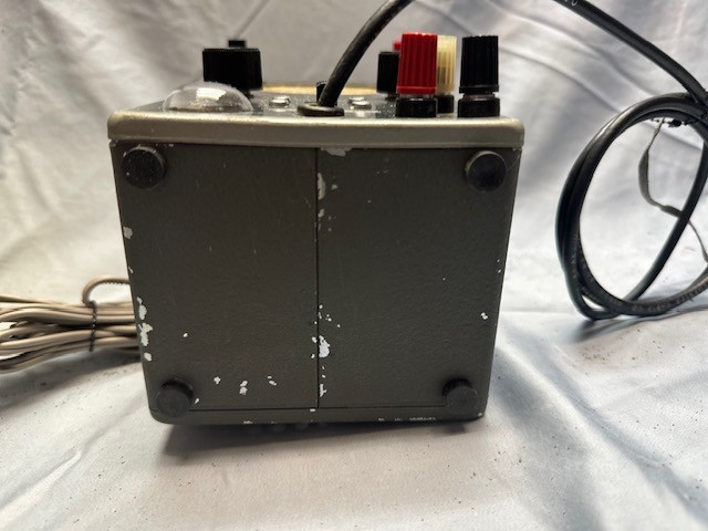 HeathKit signal tracer