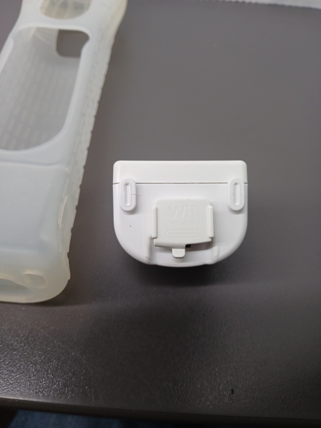 Nintendo Wii OEM Motion Plus Adapter w/ Gel Sleeve Genuine Official Cover White