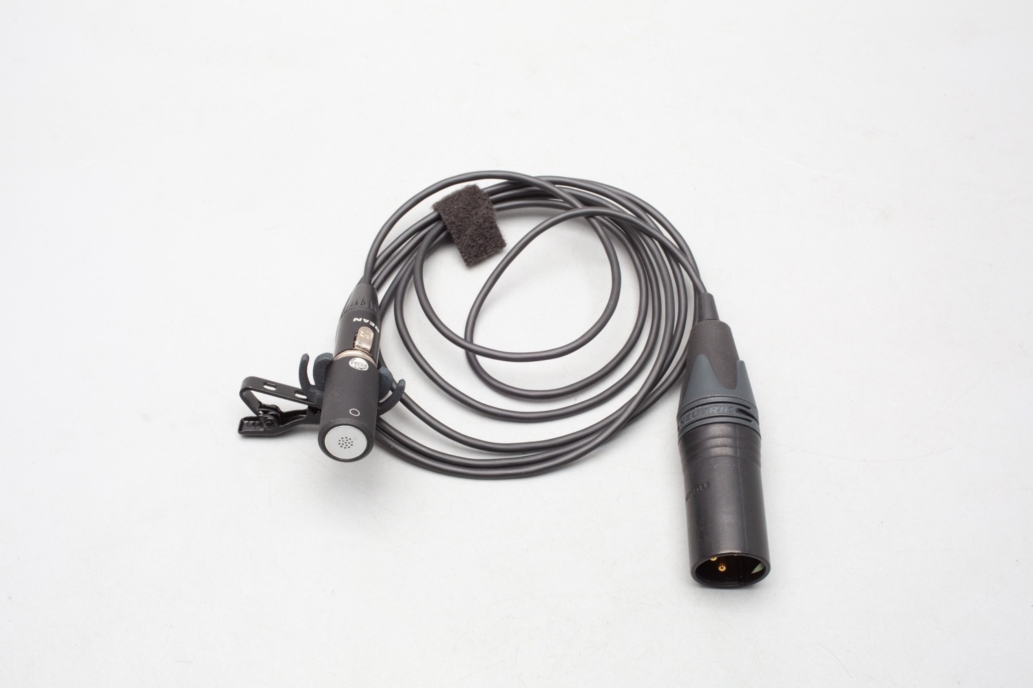 Lom Ucho Pro Microphone w/ XLR Connector